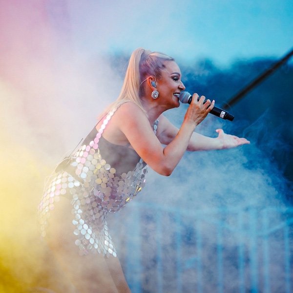 Пригласить на мероприятие артиста Настя Крайнова (ex. участница группы Тутси)