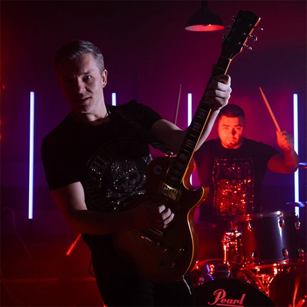 Пригласить на мероприятие артиста Live-DJ-show WINAMP