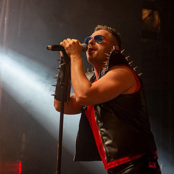 Пригласить на мероприятие артиста ONE VISION (трибьют Queen)